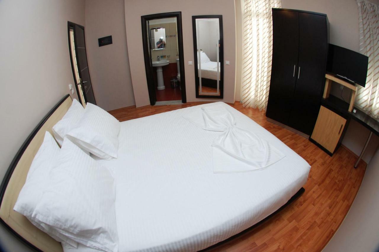Hotel Ramo Saranda Ngoại thất bức ảnh