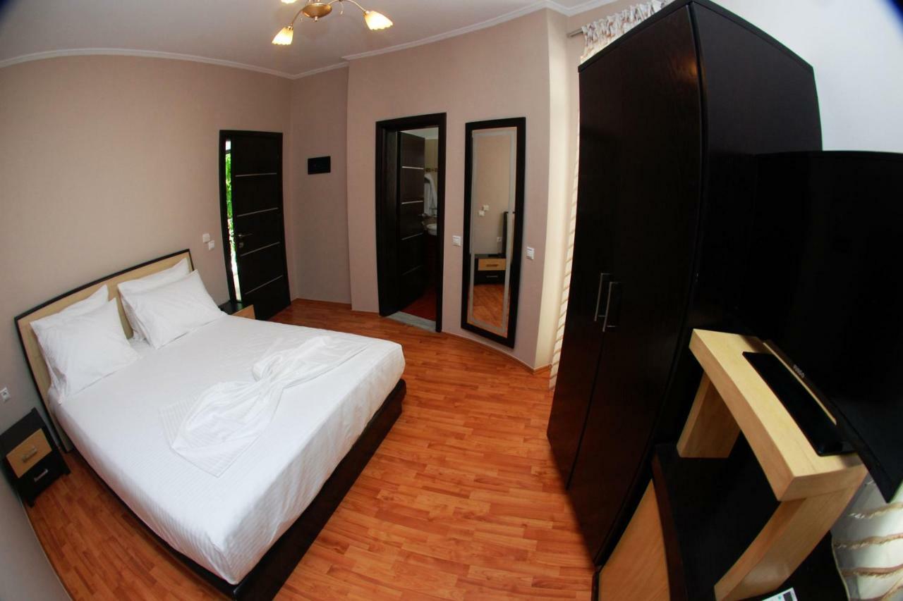 Hotel Ramo Saranda Ngoại thất bức ảnh