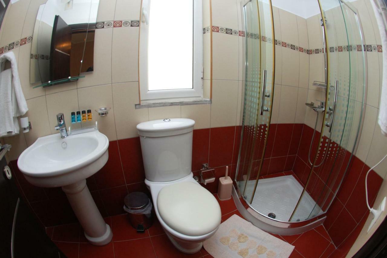 Hotel Ramo Saranda Ngoại thất bức ảnh