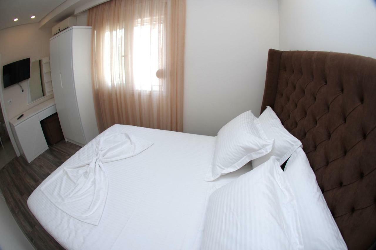 Hotel Ramo Saranda Ngoại thất bức ảnh