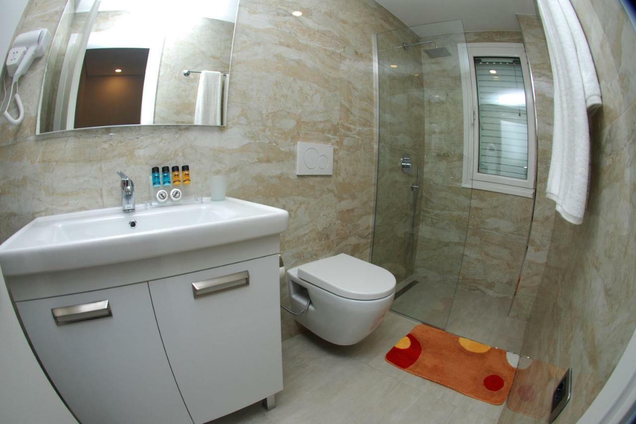 Hotel Ramo Saranda Ngoại thất bức ảnh